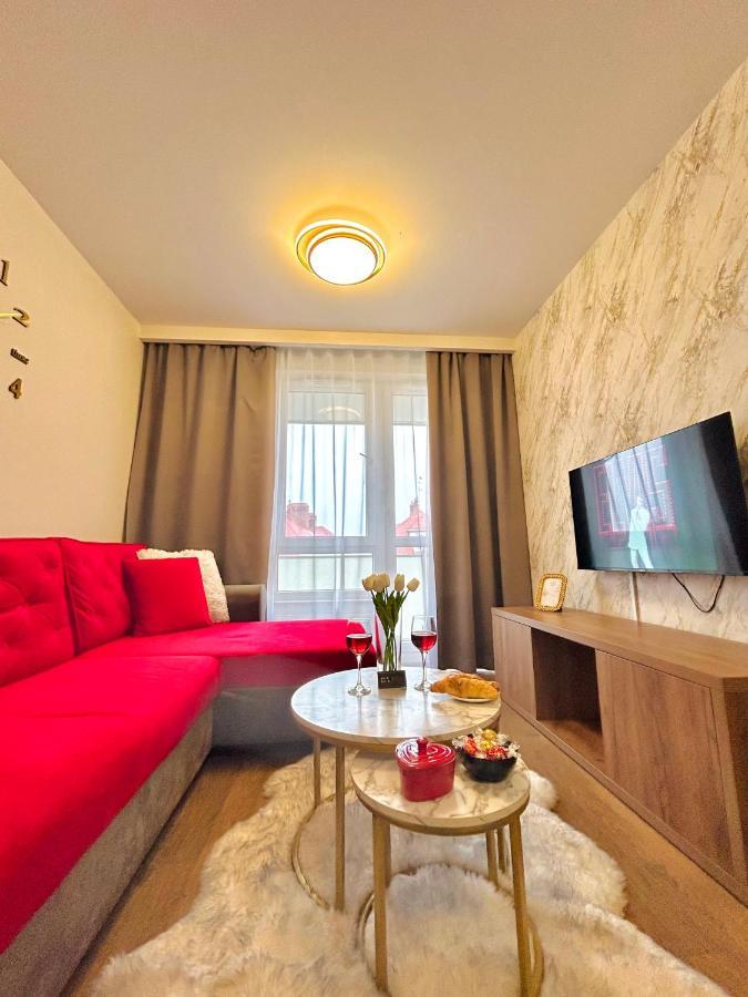 Downtown Apartments Presley Air-Conditioned Rzeszow Exterior photo